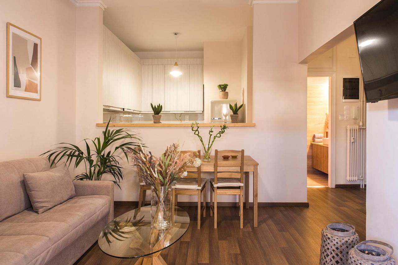 Luxury Apartment With Jacuzzi Close To Acropolis - Living Stone Zircon Athena Bagian luar foto