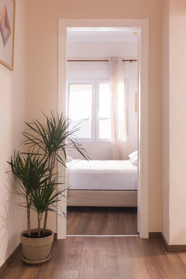 Luxury Apartment With Jacuzzi Close To Acropolis - Living Stone Zircon Athena Bagian luar foto